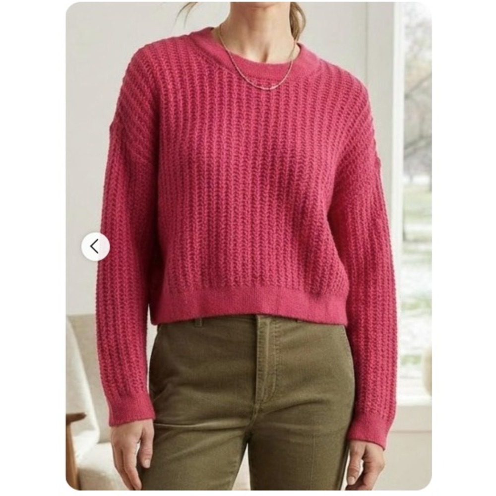 American Eagle Outfitters Knit Sweater Crew Neck Cozy Fucshia Barbie Pink XS